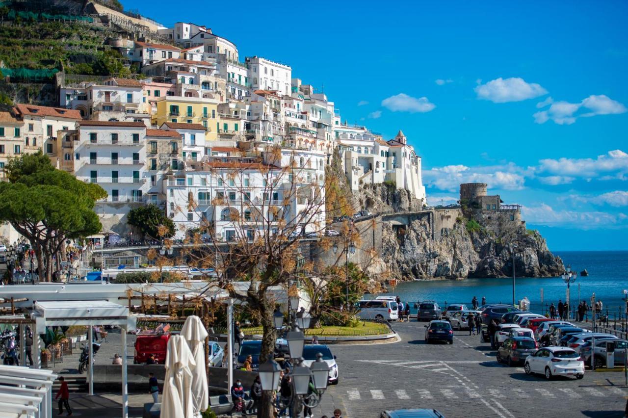 Lu Penniell Apartment Amalfi Exterior photo